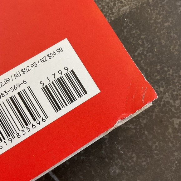 2018 Travel The World 12 Gigantic Art Quality poster prints in this Calendar - Picture 4 of 8